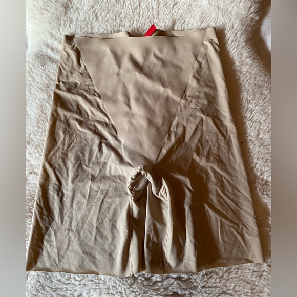 SPANX Intimates & Sleepwear Spanx Shapewear Trust Your Thinstincts
